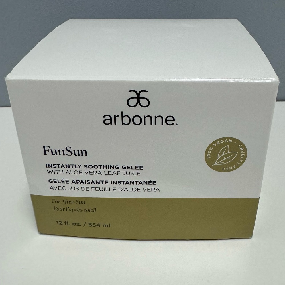 Arbonne Fun Sun, Instantly Soothing Gelee w/ Aloe